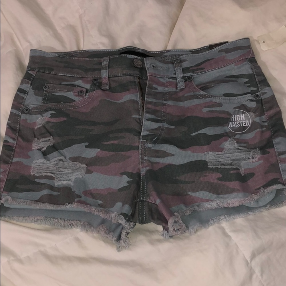 Distressed shorts